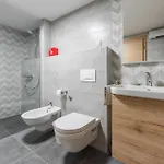 Vikendica Luxurious In With Sauna Umag