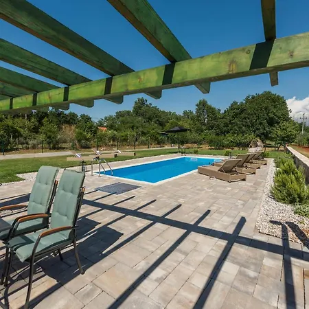 Amazing In With Sauna 別荘