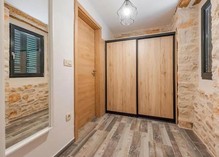 Amazing In With Sauna