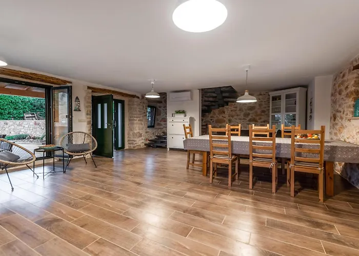 Holiday home Amazing In With Sauna Umag